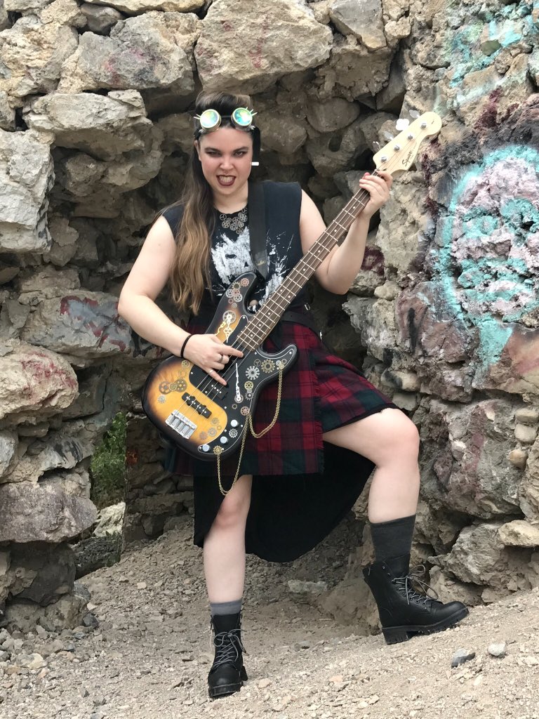 Labiticus's tweet photo. Steam Punk Rock. #GISH #Item112 https://t.co/apvFb33I4S