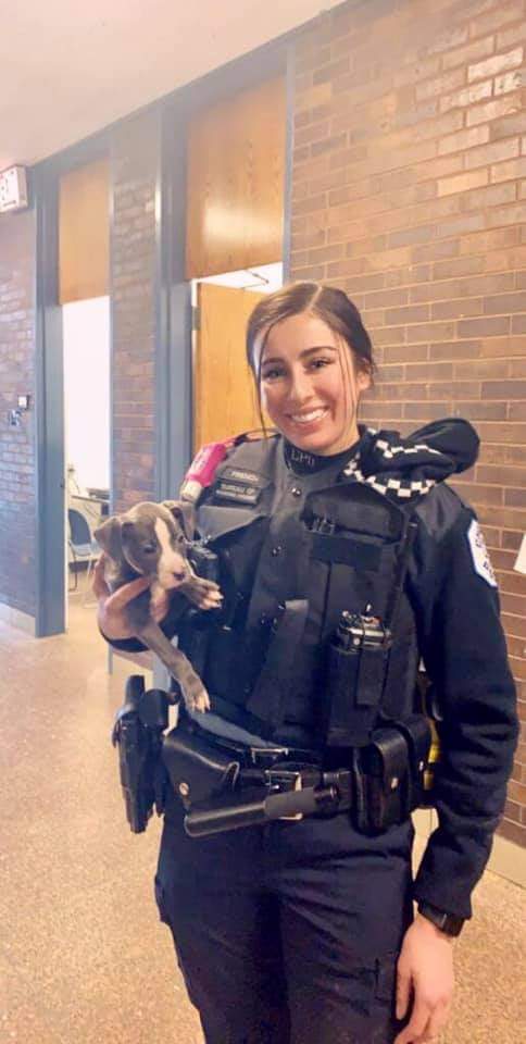 RealDarrellRoss's tweet image. Ofc. Ella French. EOW 08/07/2021, Chicago Police Department.

Say her name @Nike
Enough is Enough @KingJames
Stop turning criminals into martyrs and portraying the protectors of the citizens as monsters.

If you're not going to stand with us, at least get out of the way.