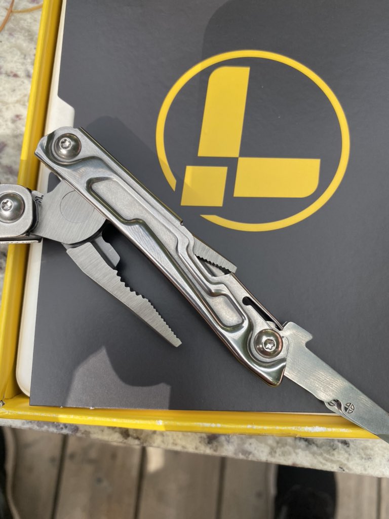 techjockey's tweet photo. @Leatherman literally 5 minutes after I opened the box. Almost four times more expensive than the other options. I thought these were supposed to get you out of a bind, not into one! 😂 https://t.co/UxpahYcDql