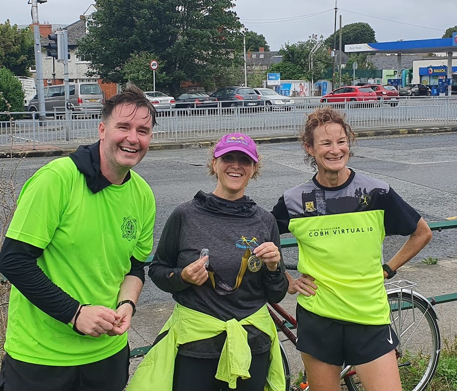 fitnesswithemer's tweet photo. Meet your heroes!! You won't be able to wipe the smile off your face either!! 🤣😁🙌 #soniaisalegend #irishmanrunningabroad https://t.co/5bIHuzpuVb