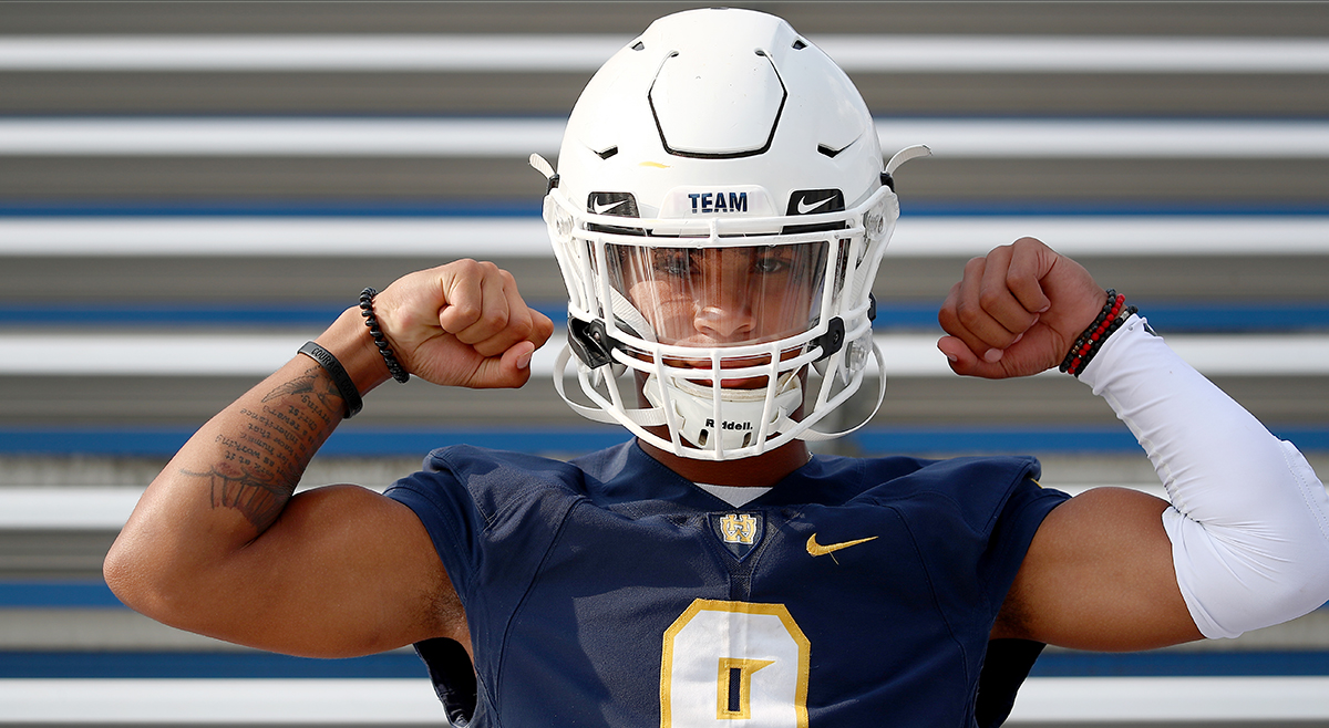 tonyphotos's tweet photo. Walnut hills football 20-21 @walnutathletics @Crook36 @ECC_Sports @WHHSFootball_ @Rise2TheHighest @walnuth @javion_bostic #cincyfb https://t.co/oEuPN6Y19R