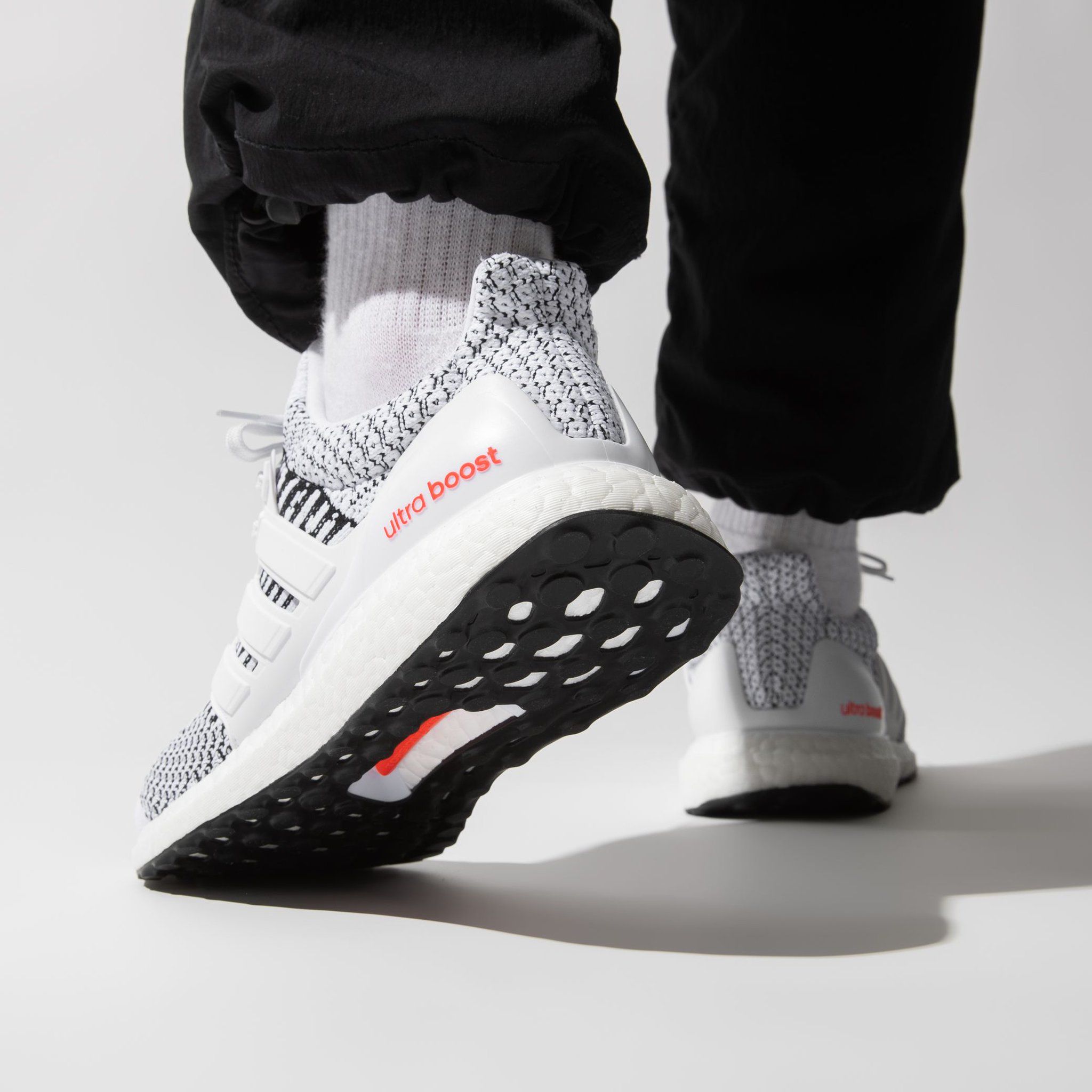 Adidas ultra boost 3.0 zebra deals