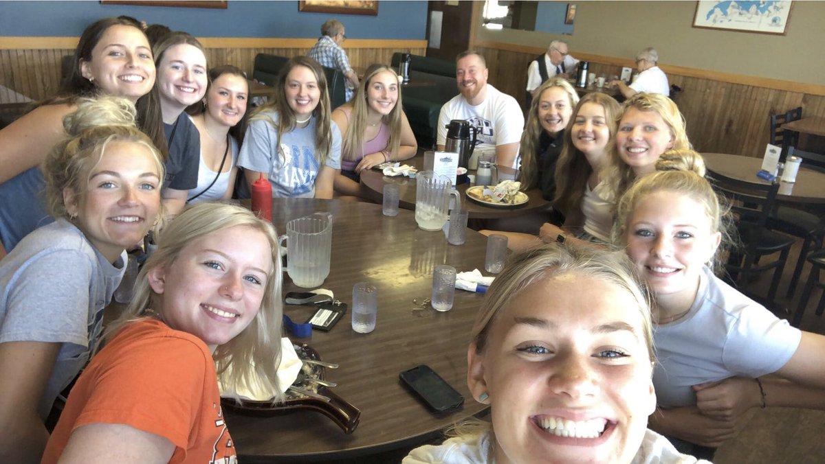 LRSCvolleyball's tweet photo. The gang is all together! The first of many team meals together! #RoyalFamily #LRSCVolleyball https://t.co/Pn9mglF8fv