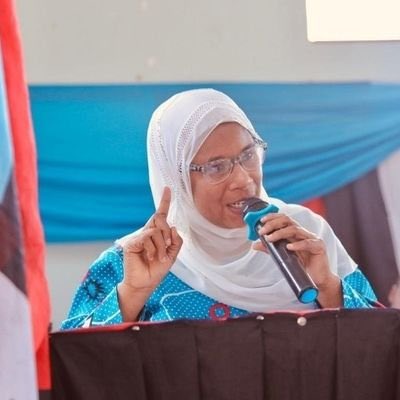 jacksonmnyawam2's tweet photo. Serikali ya @SuluhuSamia imewakata Na kuwashikilia Kinyume na sheria za Tanzania Viongozi wakuu wote wa @BawachaTaifa kuazi Kaim Mwkt @SharifaSul @CatherineRuge #machano na Mjumbe wa kamati Kuu @Susan_Kiwanga,Wanawake Wamekuwa Mstari wa Mbele kupigania Mabadiliko ya Kisiasa https://t.co/gCOY1fTT6v