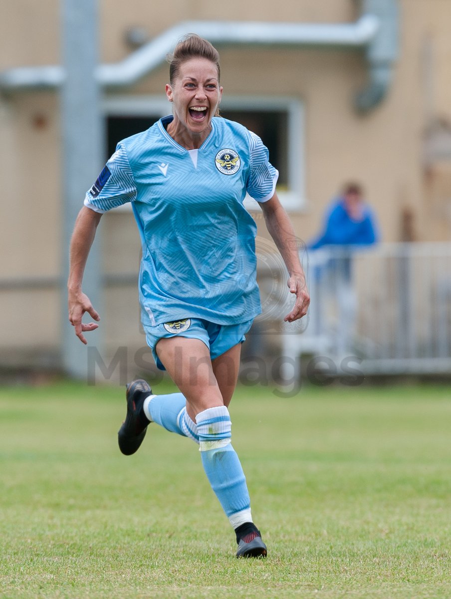 MSmithimages's tweet photo. Coming on and scoring for your team!!
@CrawleyWaspsLFC 
@SheKicksMag 
@TalkingWoSo https://t.co/z60wOCYrNU