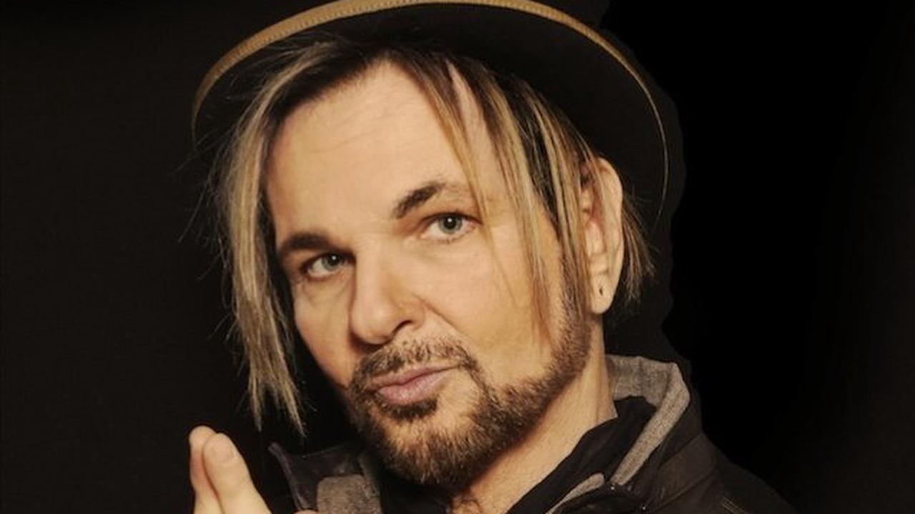 Happy 60th Birthday today to Poison drummer Rikki Rockett (Richard Ream)  8-8-1961.      