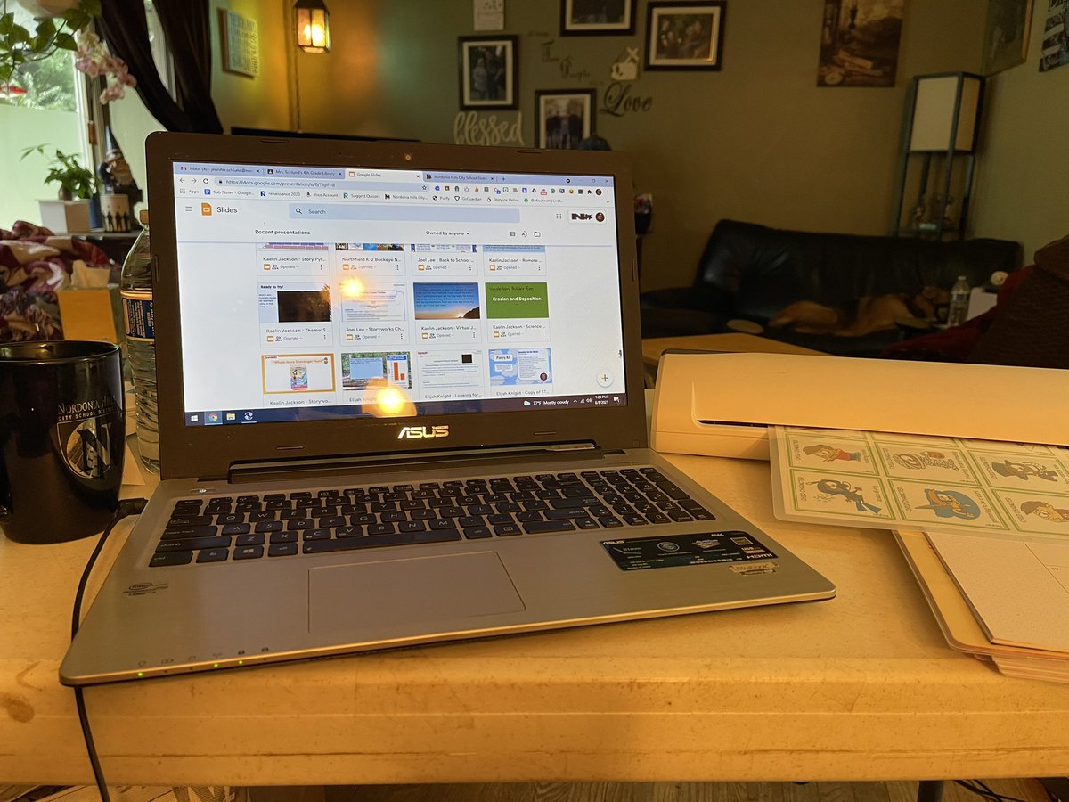 Ledgeview_Lib's tweet image. 18 days till the students return!! Working on plans for an amazing year! The break was nice but Im ready to get back!! #LedgeviewLibrary #Bestjobever