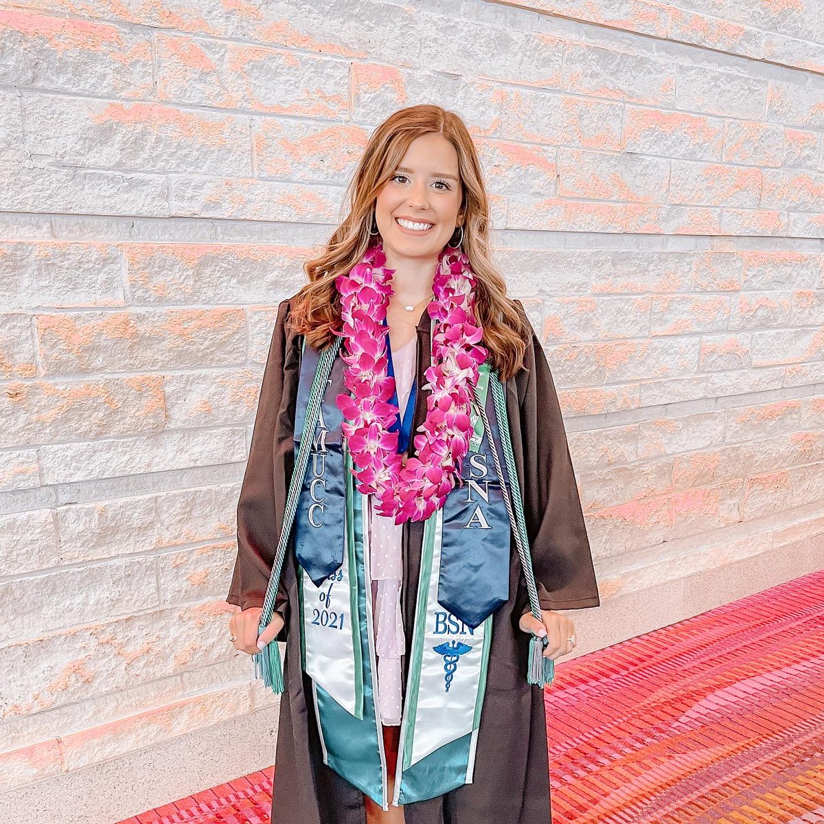 congratulations to our sisters that walked the stage yesterday!! we are beyond proud and we can’t wait to see what the future holds for you all. remember, you’ll always have a home here in Zeta Tau Alpha, zlam 🤍 #islanderforever