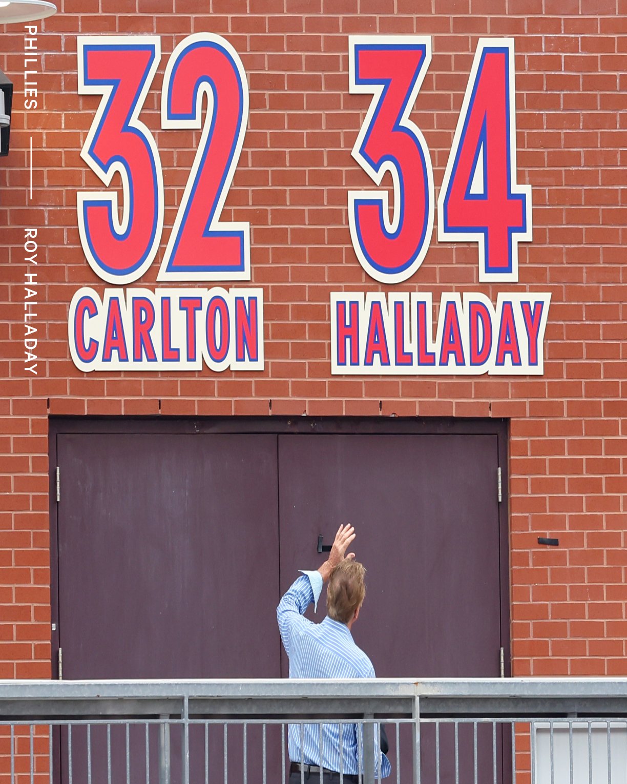 The Athletic on X: No player will ever wear No. 34 for the Philadelphia  Phillies again. Before today's Mets-Phillies game, the franchise retired  3⃣4⃣ in honor of the late Roy Halladay.  /