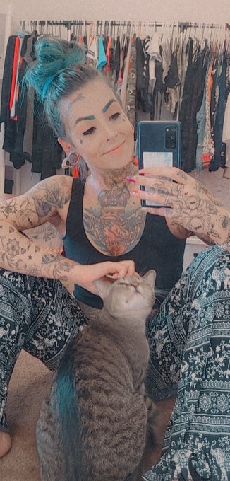 #bluehair #tatted #singlemom #onlyFans  https://t.co/7PRvOdFh8I https://t.co/ct7sLK7li5<a href="/tag/bluehair"class="tags">#bluehair</a><a href="/tag/tatted"class="tags">#tatted</a><a href="/tag/singlemom"class="tags">#singlemom</a><a href="/tag/onlyfans"class="tags">#onlyFans</a>