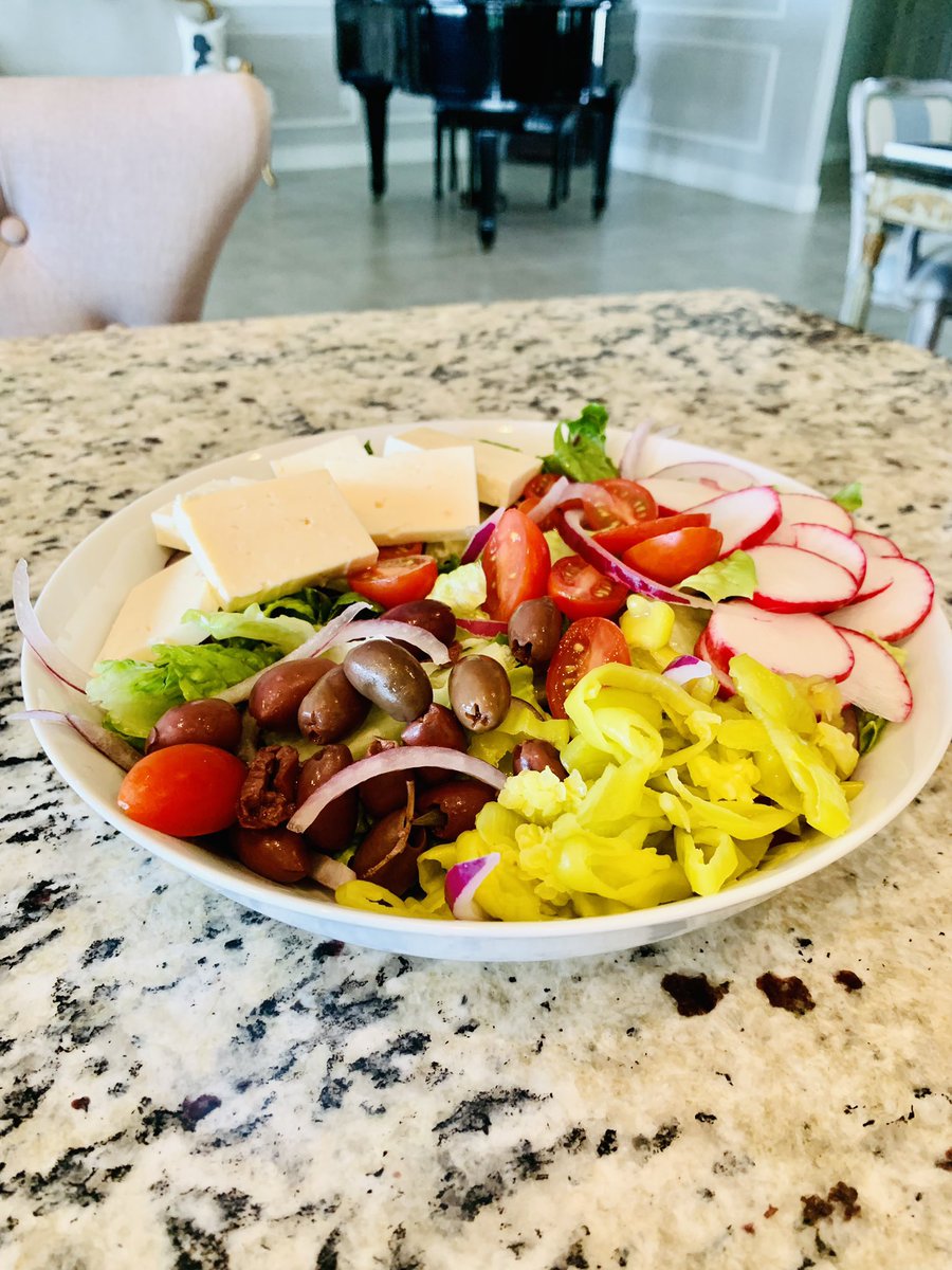 TheJohn_M_'s tweet image. Another Greek(ish) salad for lunch.  Wiped out the last of the feta though.  Might have to take a ride.  #Food #Foodie #Cooking
