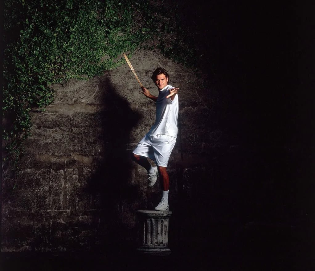 AniSWISSarts's tweet photo. #RogerFederer in Sydney, Australia, Dec. 2004 - photographed by Adam Pretty #Federer40 https://t.co/d2S7DFGiiH