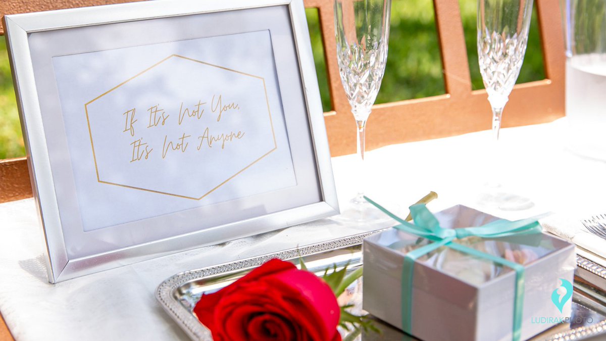 miamiproposal's tweet image. If it's not you, it's not anyone...💕 Thinking about proposing in Miami? Schedule your FREE telephone consultation with us today! 
We have created countless romantic marriage proposals.  We take the stress out of getting the YES! #miamiproposalexperience #miamiproposal