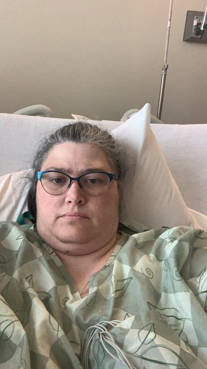 CassandraSines's tweet photo. @StewartHaasRcng Waiting for discharge papers so I can go home. #goharvick https://t.co/iweJsJqg6g
