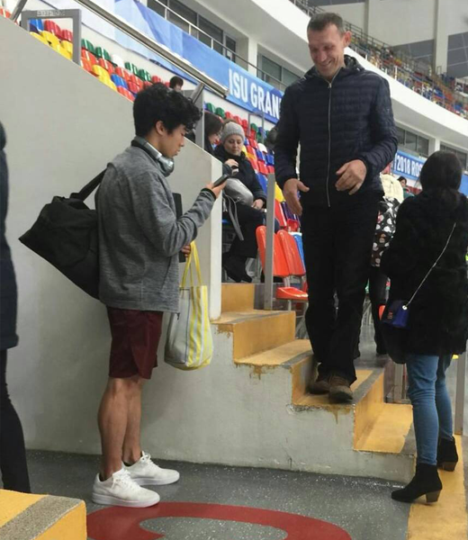 hourlynathan05's tweet photo. Lost in Megasport, Rostelecom Cup 2017

📸: ichumina

#NathanChen #FigureSkating https://t.co/flKaplrAm1