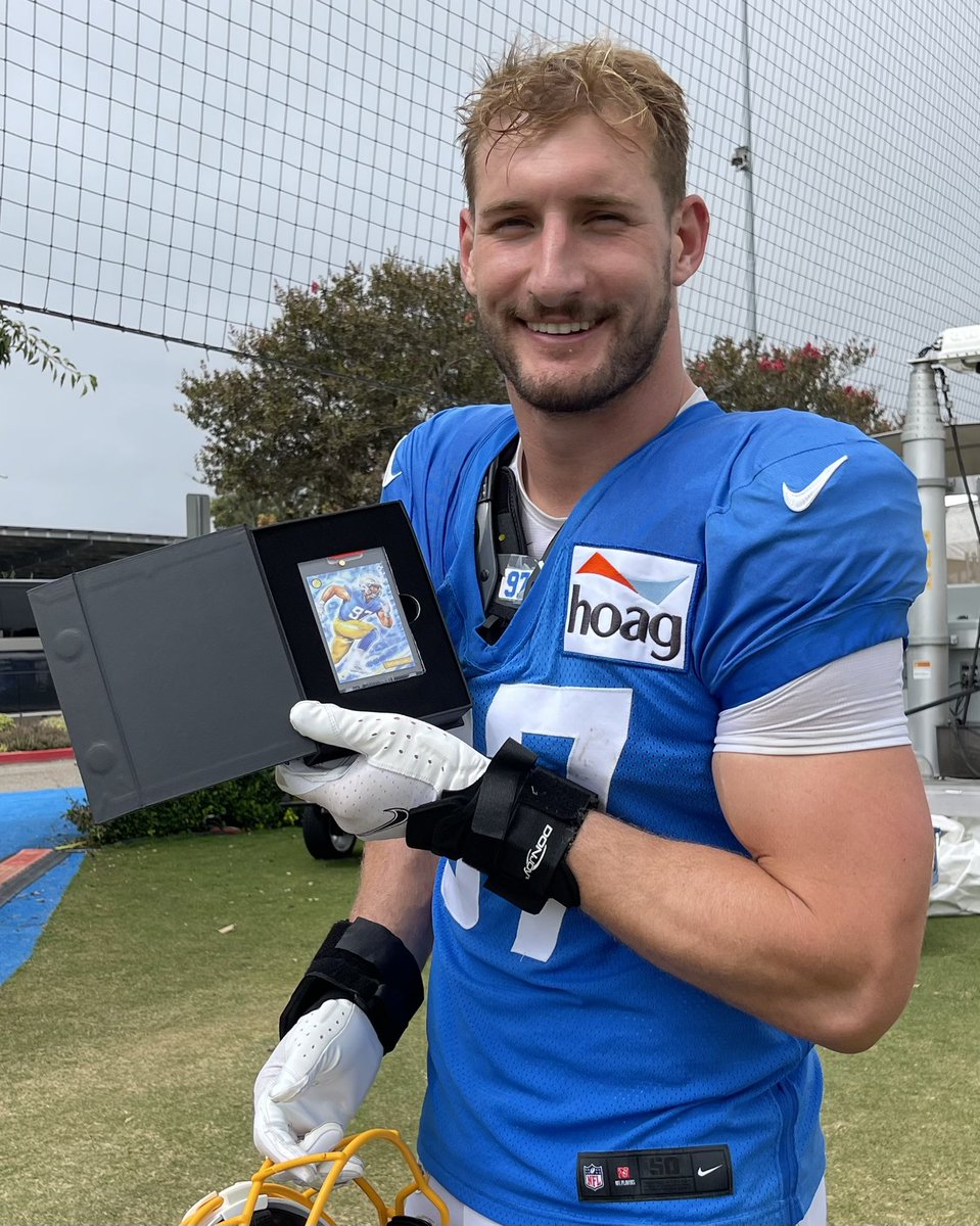 chargers's tweet image. retweet if you want one!