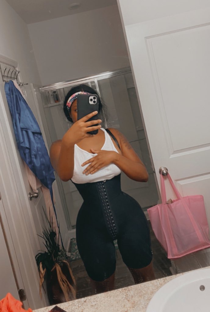 mzmodelbabii's tweet photo. #3WeeksPostOp https://t.co/Z5af7gyxle