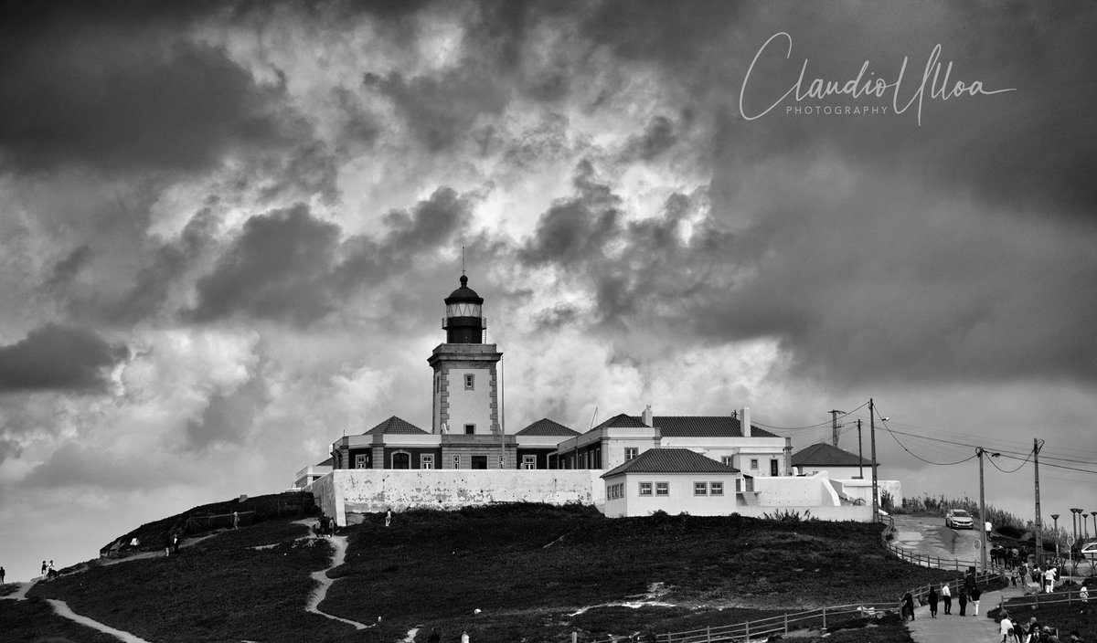 CULLOAPHOTOGRA1's tweet photo. @katiejmcgregorr @ShaunQueenBee Lighthouse @ Sintra Portugal
#lighthouse #sintra #caboderoca #portugal #RetweeetPlease https://t.co/6DJ4oUDYTG