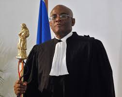 CazirHT's tweet photo. C'est plus qu'une obligation de donner justice à l'ex-Président Jovenel M., Me Dorval, Evelyne S., G. Saint-Hilaire, Netty, Diego et toutes les autres victimes. Pr l'avenir, notre société a besoin de cette garantie que justice puisse être rendue à quiconque. #jistispoutoutviktim https://t.co/gfMTIymEJW