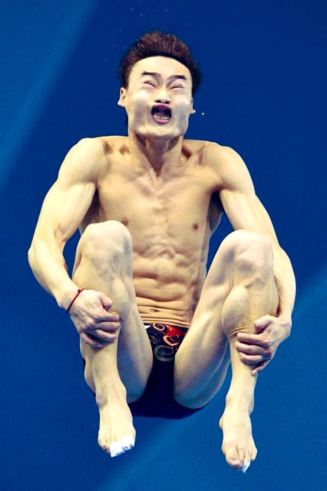 Diving into your twentieth sh*tcoin like: