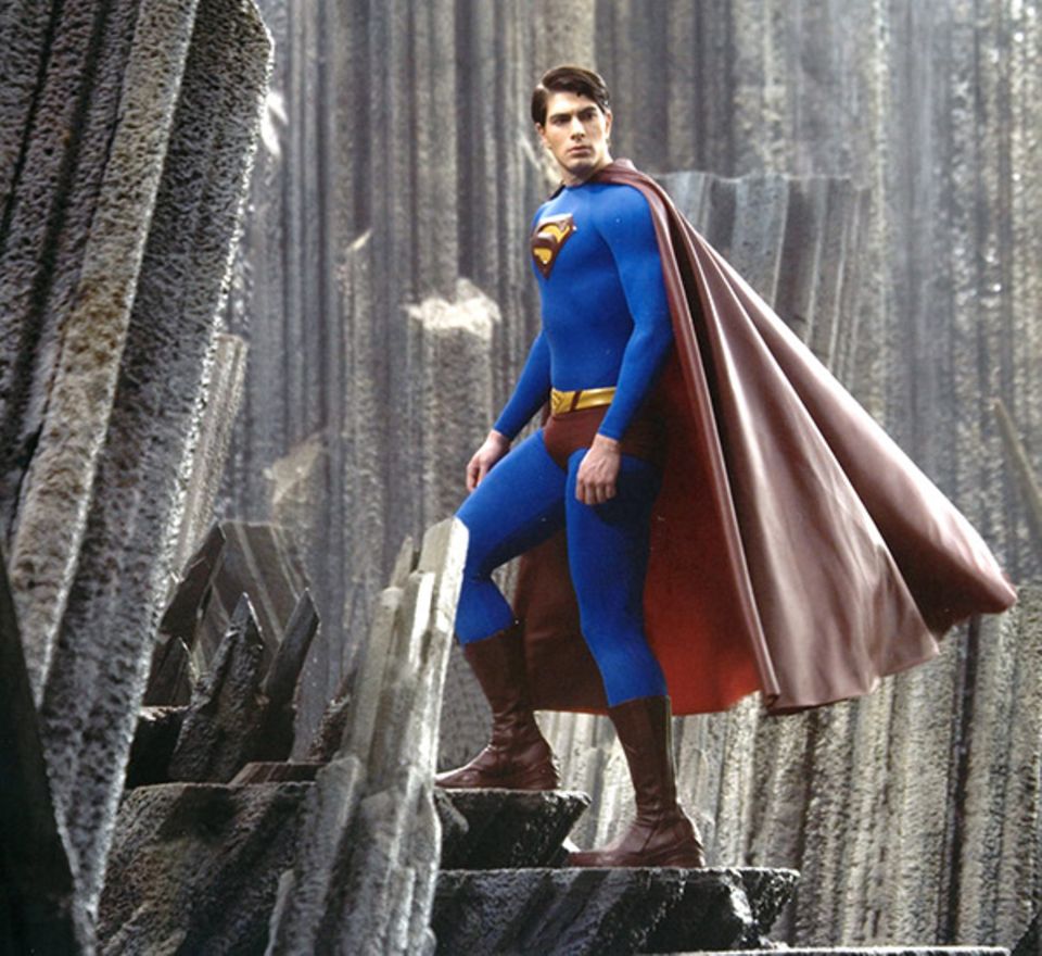 ClancyBook's tweet photo. the #Evolution of #Superman  in Live action #TV &amp; #Film Part 3

#TomWelling - #Smallville (2001 - 2011)
#BrandonRouth - #SupermanReturns and #CrisisOnInfiniteEarths  (2006/2019) 
#HenryCavill - #ManOfSteel #BvS #JL (2013 -?)
#TylerHoechlin - #Supergirl #SupermanAndLois (2016 - ?) https://t.co/NNb8tU516S