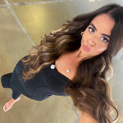 chloecupcake96's tweet photo. #NewProfilePic https://t.co/ZHnVyr5Zbq
