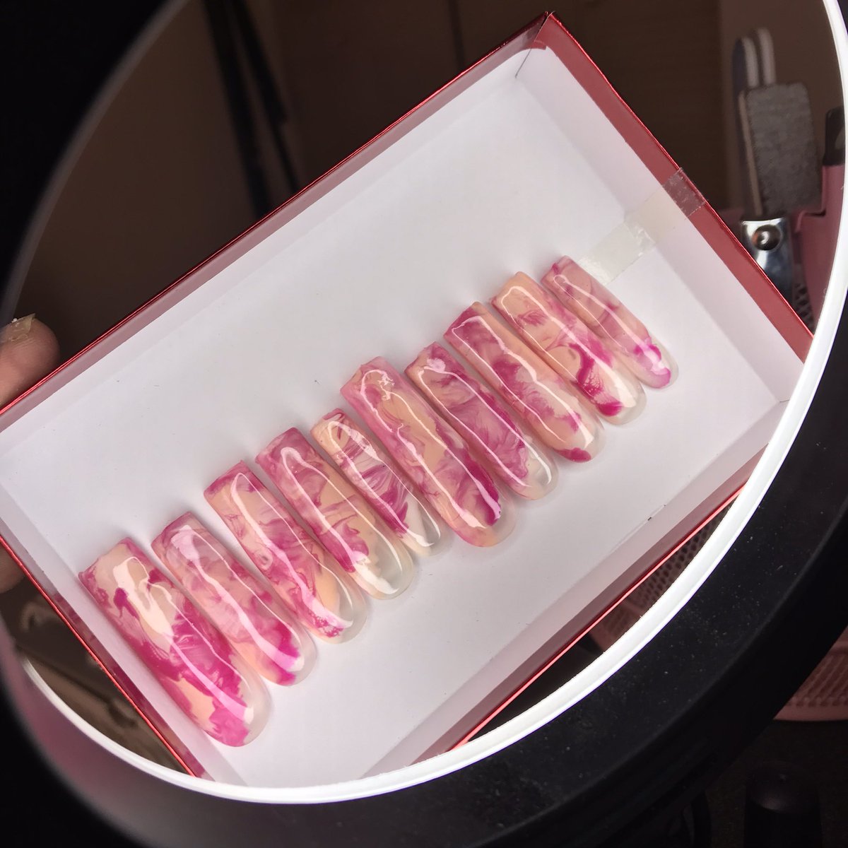 comeseelee's tweet photo. Order Your PressOns From ME โ๏ธ๐ Need Long Lasting PressOns- I Ship , Deliver & You Can Pick Them Up ๐ #milwaukeenailtech #comeseelee #nails #bookme #addmeonIG
Ig : @come.see.lee https://t.co/k0rbUMqyw2