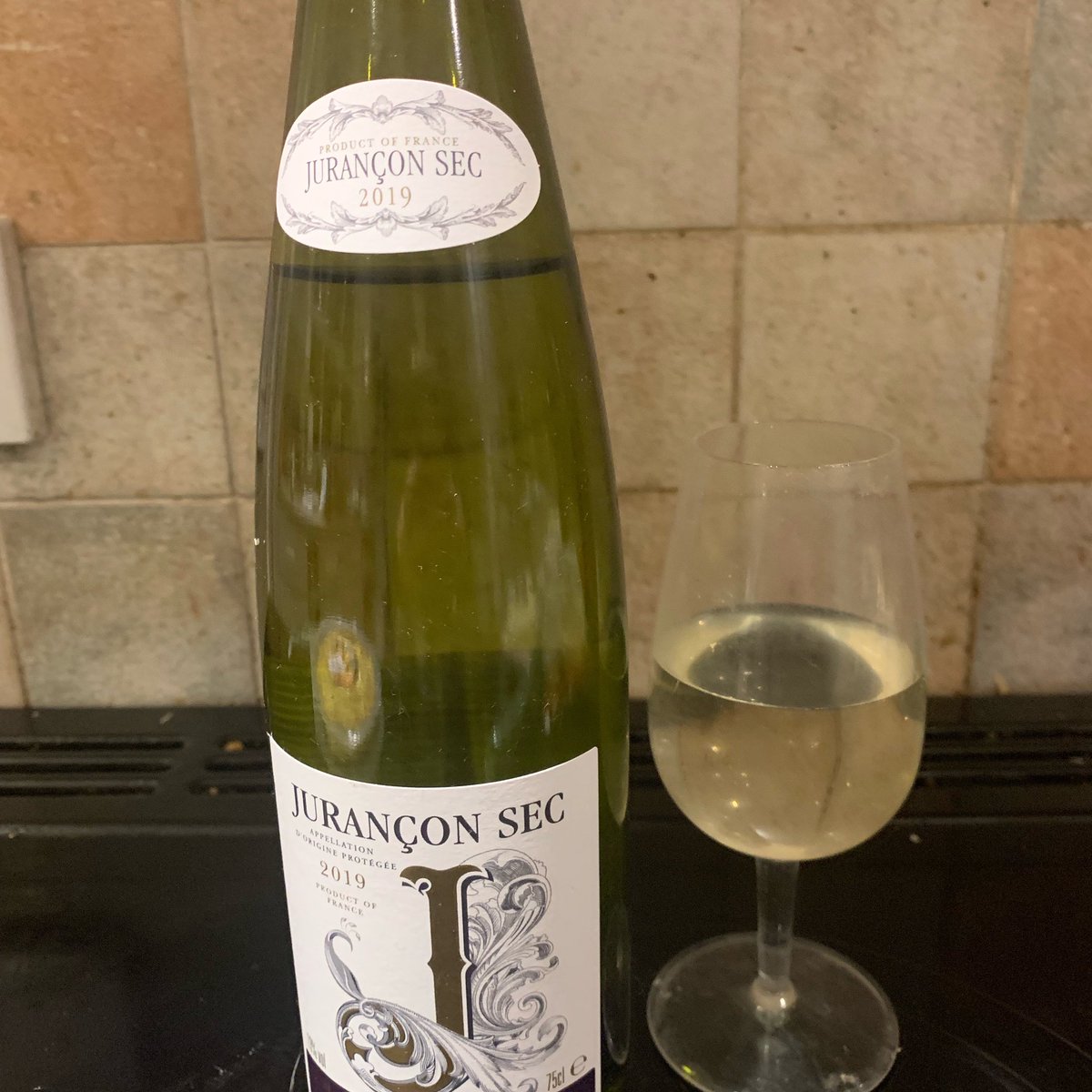 angela mount tweet media