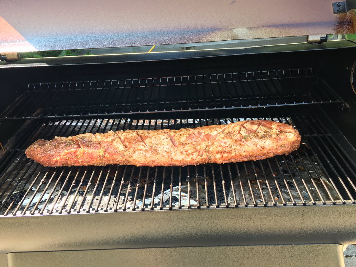 JMarrCole's tweet photo. Smoked pork tenderloin for another win! The new potatoes and string beans were fabulous also! https://t.co/nifYDD05Zg