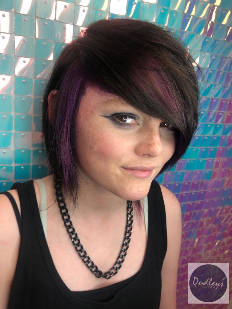 char_char_B's tweet photo. New look....new me...time to focus on GCSES and my new found love...Art... https://t.co/ybfMQsIDcS
