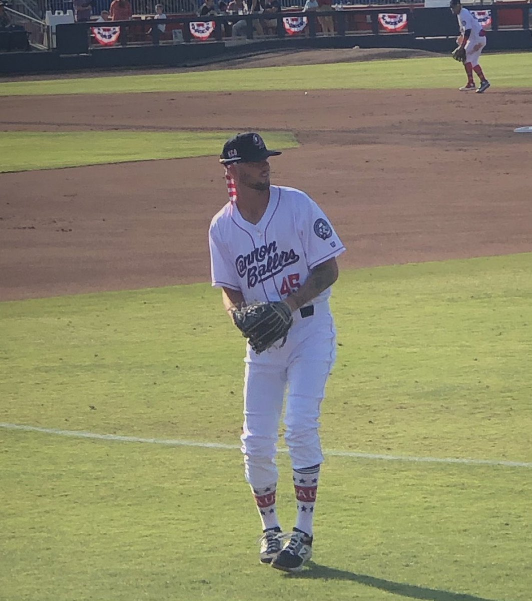 TGB_40Forty's tweet photo. Congratulations to #WhiteSox prospect Jordan Mikel (@mikeljordan2499) on his promotion to @WSDashBaseball. Through 27.1 IP for @Kcannonballers, the righty struck out 34 and pitched to a 2.63 ERA. #TGBaseball https://t.co/mdinkS2OKH