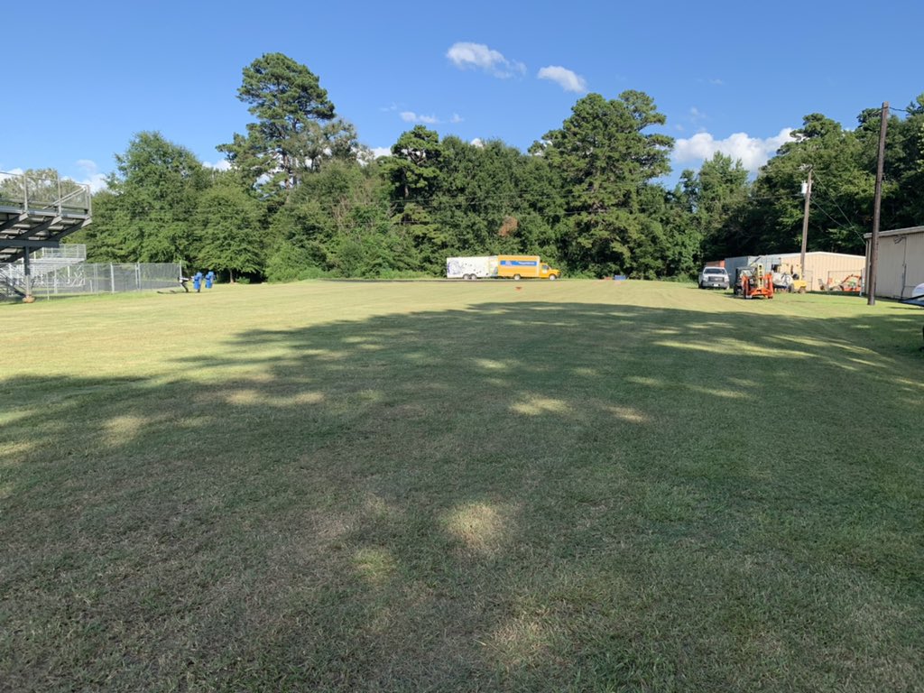 #TheFairway is ready for the morning!! If you don’t work don’t expect to EAT!! Work begins at 7am we got a REAL opponent this week!!! Keep stacking good days @ChapelHillFB #GameWeek