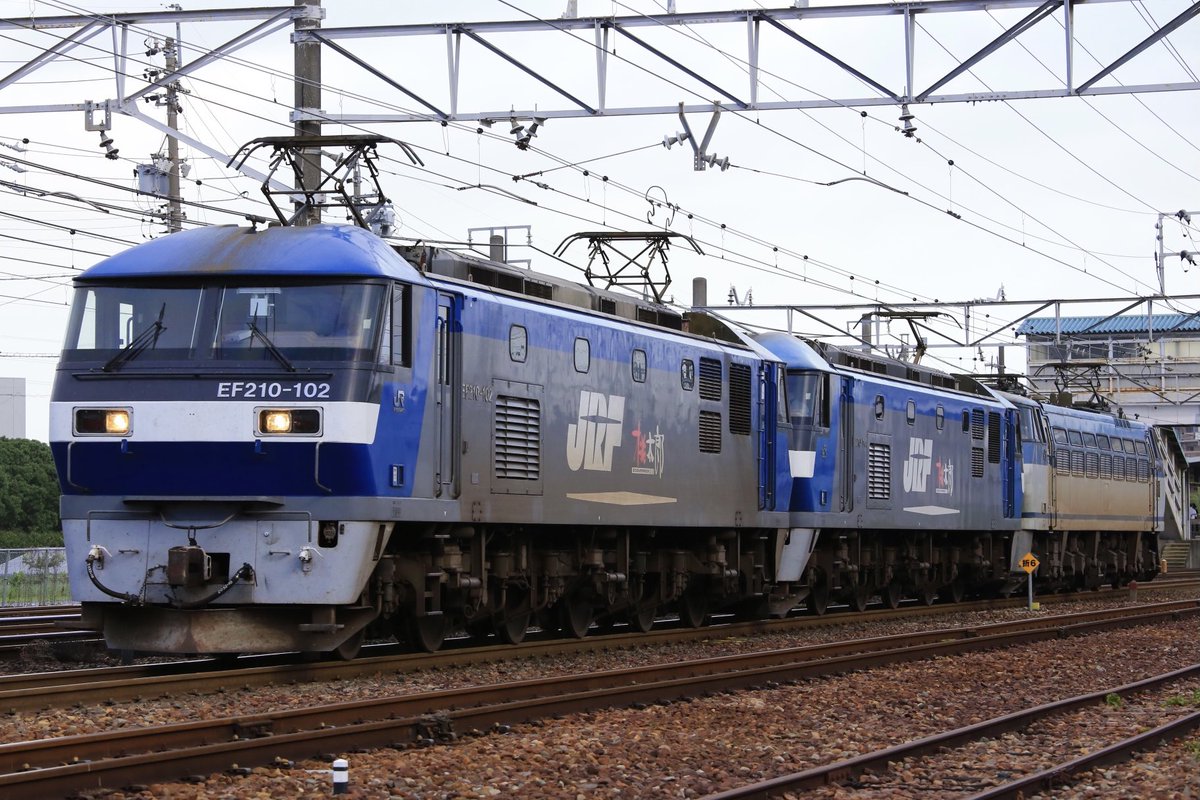 SE15GAEB's tweet photo. 2021.08.09
単570レ
EF210-102
EF210-144
EF66-110

画角ミスったので😇 https://t.co/WnXa2pDl4o