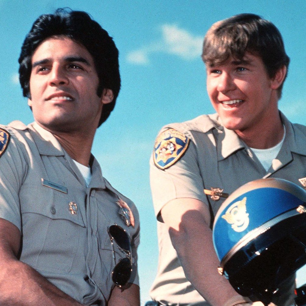 Happy birthday to Larry Wilcox from CHIPS, my favourite cop show    