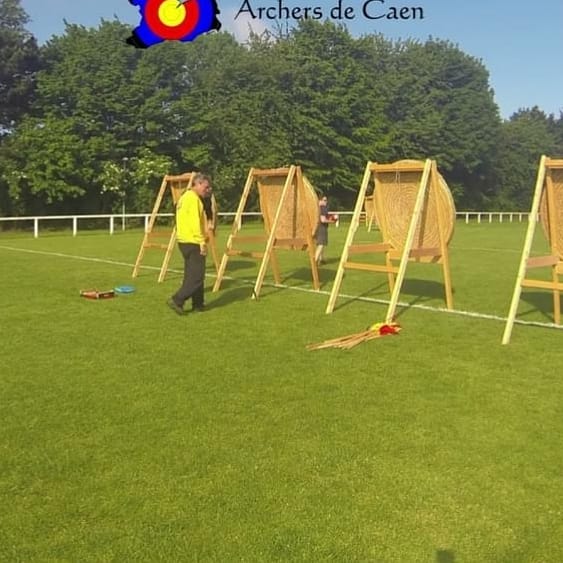 archersdecaen's tweet photo. Petite vidéo de préparation et mise en place de notre concours extérieur de tir à l'arc des 5 et 6 Juin derniers
https://t.co/Xb0D51tKK5
#fftiralarc
#ouestfrance14
#CaenOfficiel
#Normandie
#calvados https://t.co/ojwlB0Ma7m