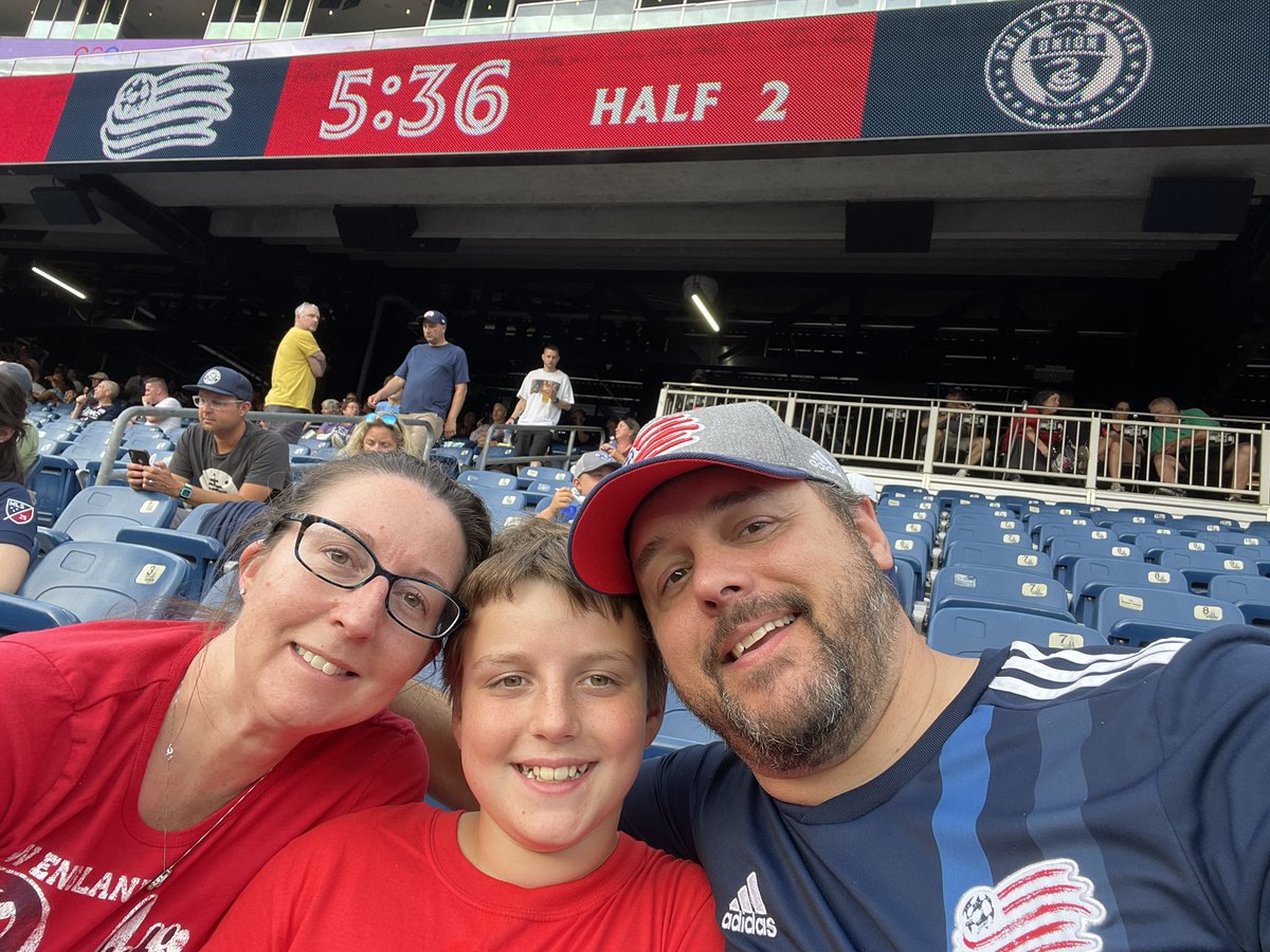 DrBeaup's tweet photo. Go Revs!  #nerevs https://t.co/HysBKe6v4P