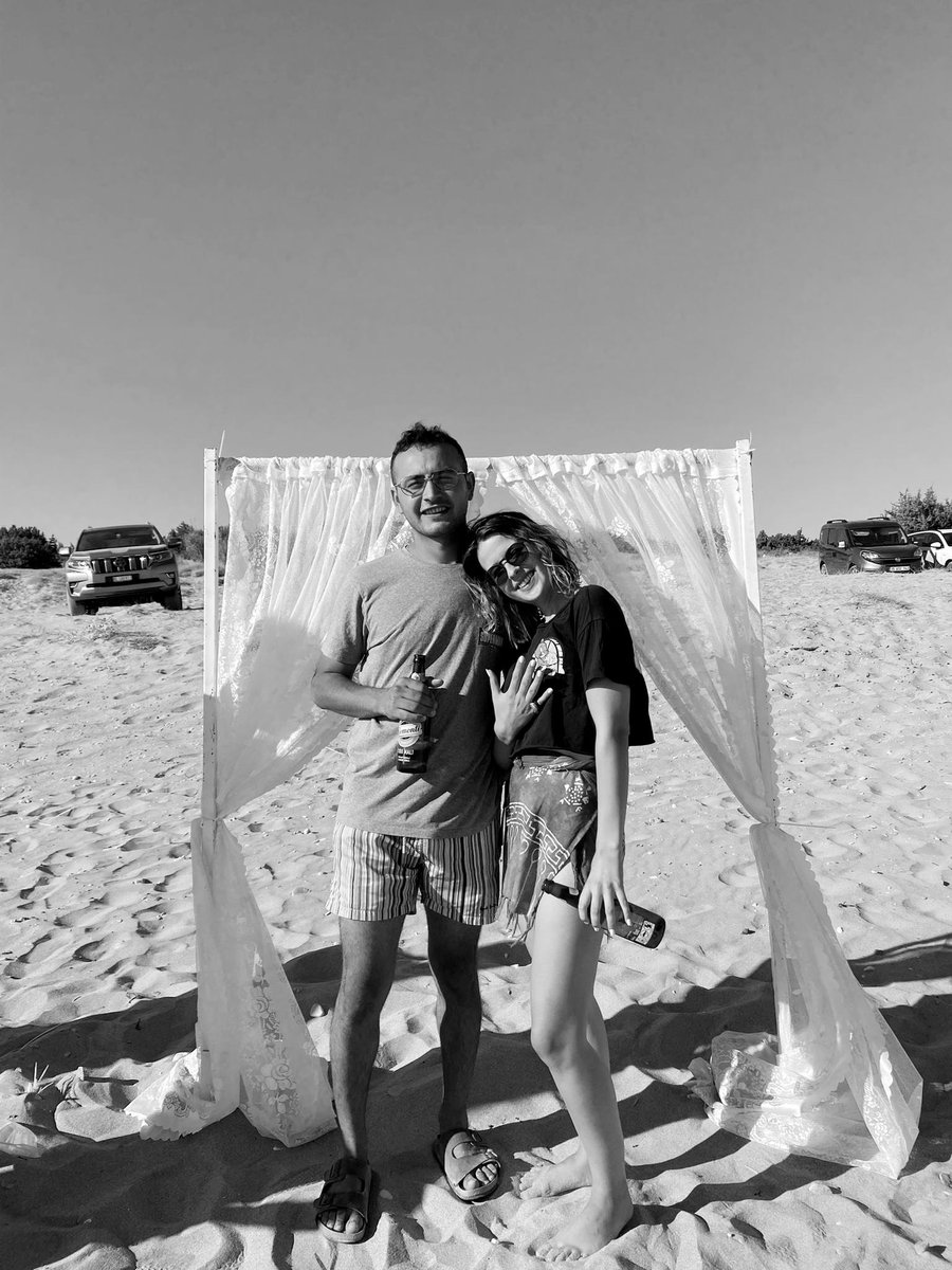 hulyaboztepee's tweet photo. 🌊🌞🍺🧡 #bomonti https://t.co/3Xbj1jMEiK