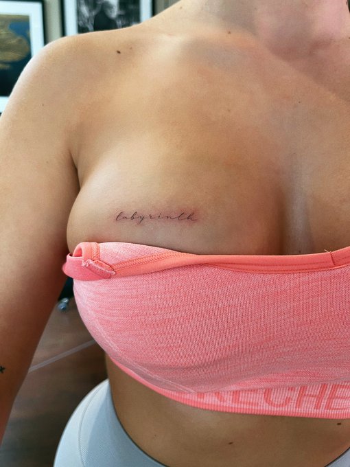 In love with my new tattoo &ldquo;Labyrinth&ldquo; 🤍 https://t.co/EhbrDFbaRO