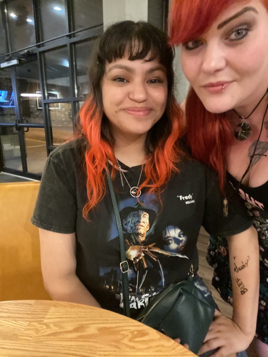 itsasherz's tweet photo. Aaron and his wife Sara drove all the way from Texas for Cryptid Bash. They have a podcast called “Hey Strangeness” and you need to be listening to it.
#CryptidBash #podcasts https://t.co/jJ9pBAPGRE