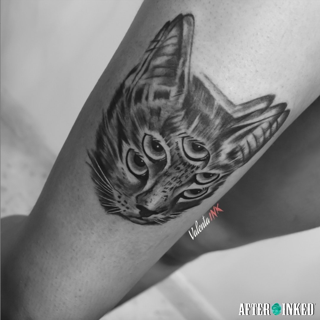 AfterInked's tweet photo. The purr of cats helps reduce stress, they can help a person with autism to communicate. Happy World Cat Day. #HappyWorldCatDay #WorldCatDay #CatDay #afterinked #proudusers #formulatedforperfection #afterinkedeveryday #tattooaftercare #vegan #valentaink_1 #visualinkstudio https://t.co/jSI83srqti