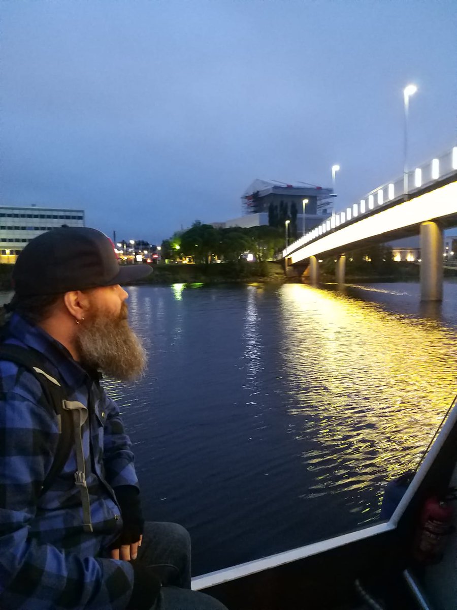 Oulu yöllä on aihioo ja magiikkaa