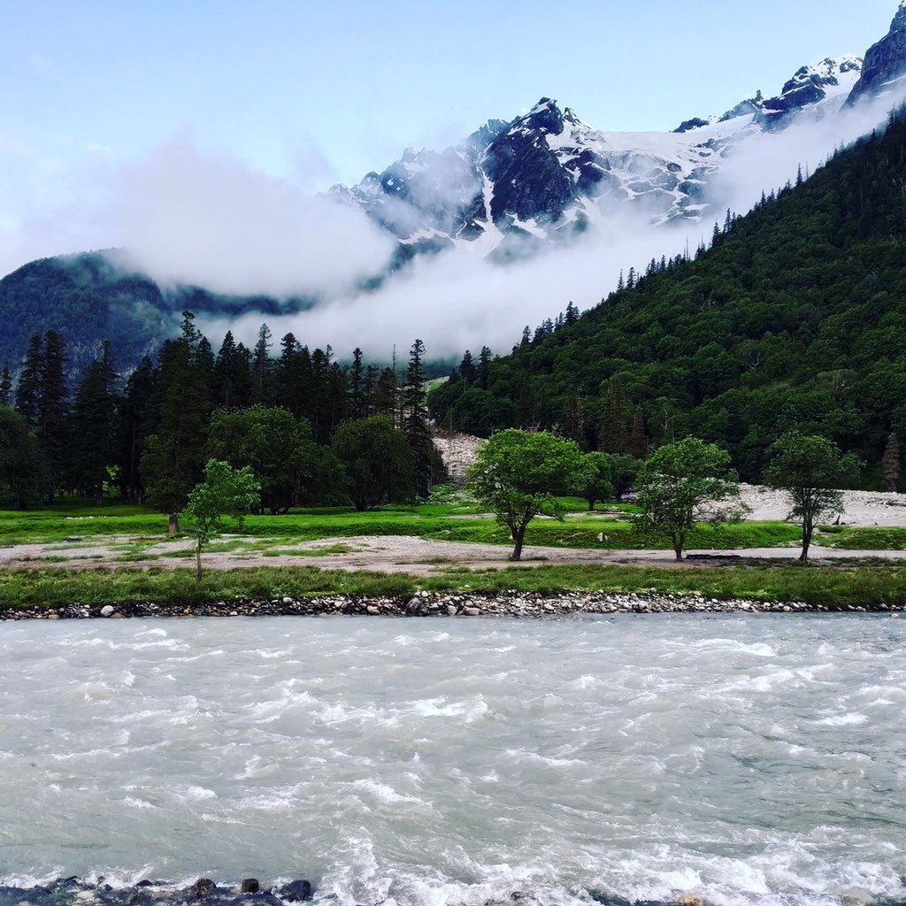 NorthRoutes's tweet photo. Bhaba pass Trek
.
. Don’t forget to follow us for more updates
.
.
#kinnaur #kinnaurvalley #shimla #sharahan #sangla #chitkul #kalpa #himachalpradesh #himachaltourism #familytour #holiday #indiantourism #increadibleindia #increablehimachal #specialoffer #packagtour #debbhumi https://t.co/PaThHiaPNh