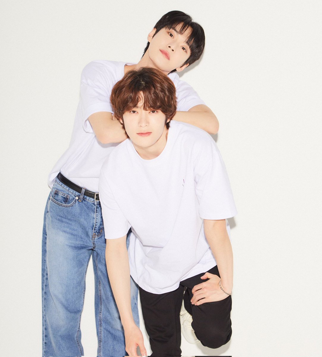 กอนอ☁️🐋지성~~ tweet media