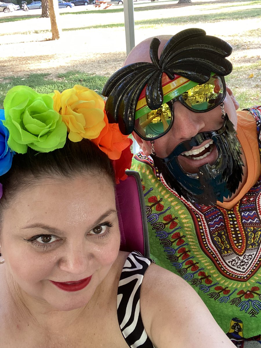 dennisjet's tweet photo. At Woodland Hills,,   Concert Sunday ,,  a lil reggae today with lots o’ rock ‘n roll !! https://t.co/fGktXQuSMv
