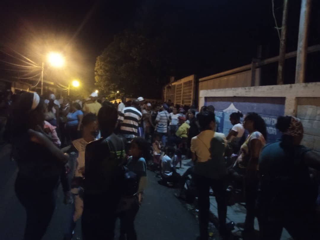 Engelbermuro's tweet photo. #EPApsuv2021 seguimos desde independencia venceremos mirada tierra chavista https://t.co/JogaGdryN9