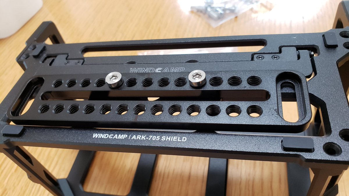 MIE_AN_787's tweet photo. IC-705のキャリーケージ
WINDCAMP のARK-705
カメラネジが無いので増やしてみました❗26個カメラネジができました😅
スタンドも使えます❗
#ic705
#windcamp
#アイコム https://t.co/uEMRxwjfRh
