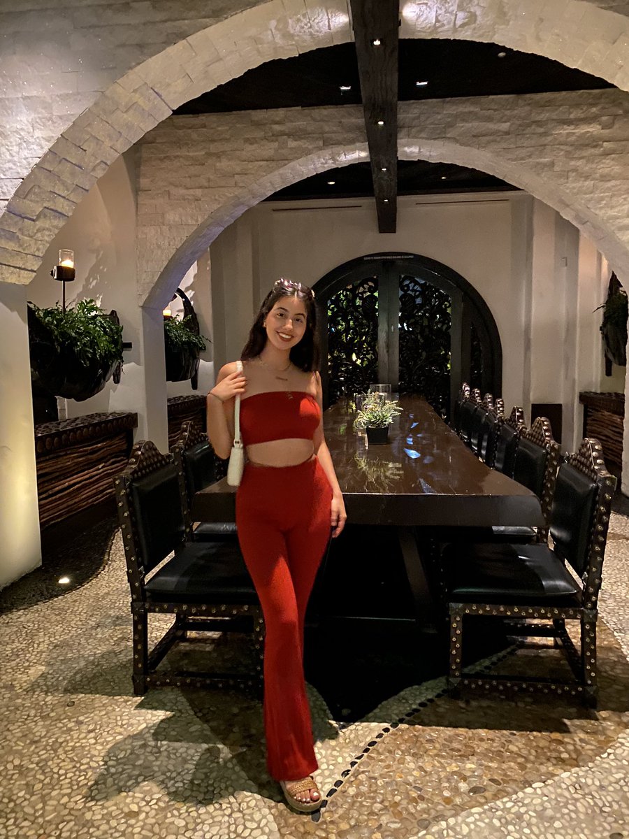 _wsandoval's tweet image. unas de anoche