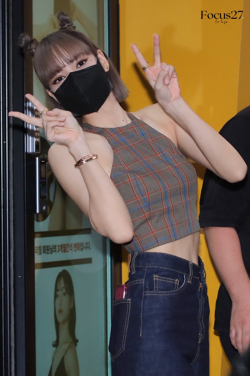 lilifocus_27's tweet photo. [HQ] 210808 ♥︎
#LISA #리사 #BLACKPINK #블랙핑크 
@BLACKPINK https://t.co/XLYMLQCGEw