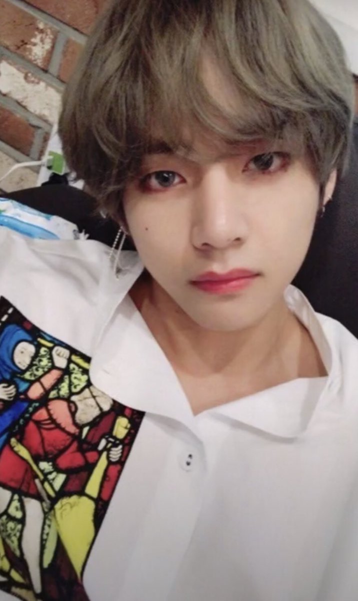 yoongiisimp's tweet photo. hes so pretty https://t.co/hNmNkbLQpZ