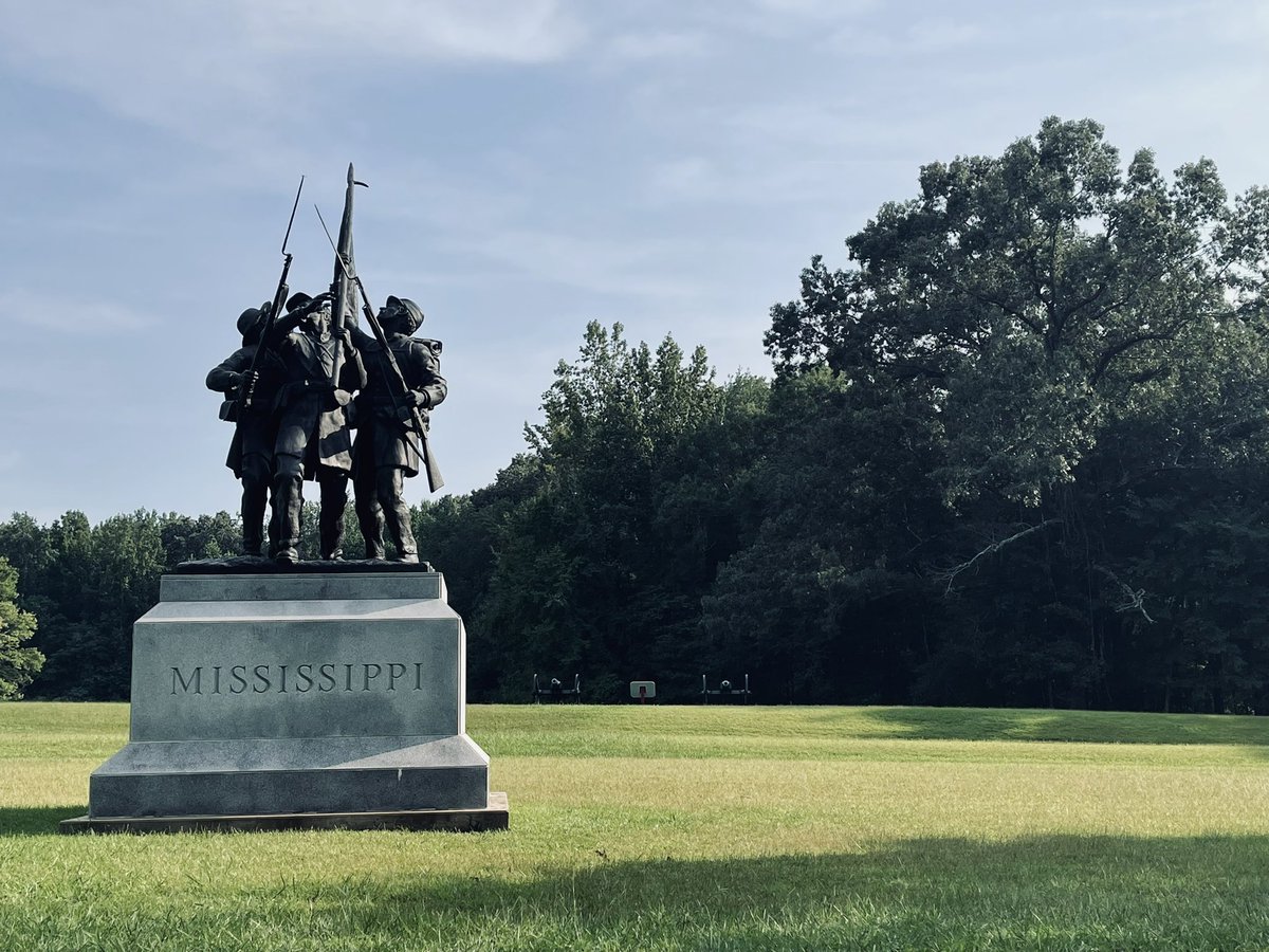 rainmaker203's tweet image. Day One of the Epic Civil War Battlefield Road Trip. Today’s destination: Shiloh National Battlefield. This is the Mississippi Monument, just south of the Shiloh Church that gives the battle its name. @Anthony41914211